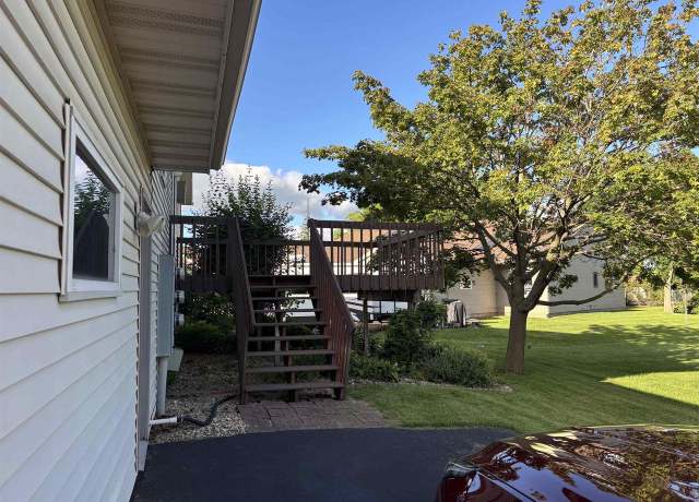 Property at 123 White Tail Dr #4, Sun Prairie, WI 53590, 2 beds, 2 baths