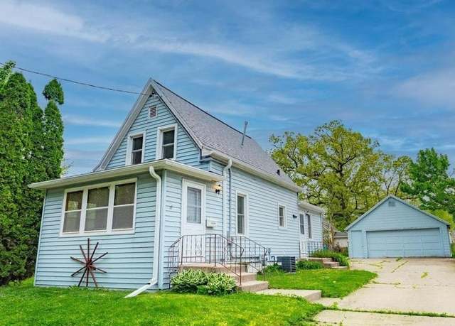 Property at 2337 Hoard St, Madison, WI 53704, 2 beds, 1 bath