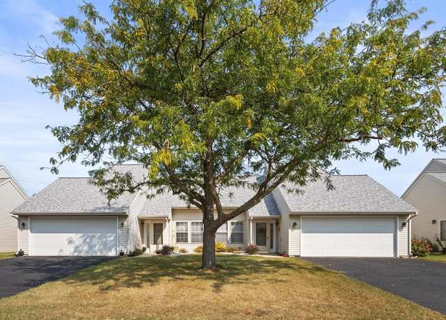 Property at 549 E Slifer St, Portage, WI 53901, 3 beds, 1 bath