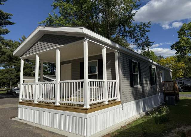 Property at 731 Sunset Blvd #29, Wisconsin Dells, WI 53965, 2 beds, 1 bath