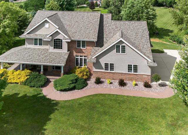 Property at 7402 Meadow Valley Rd, Middleton, WI 53562, 4 beds, 3 baths