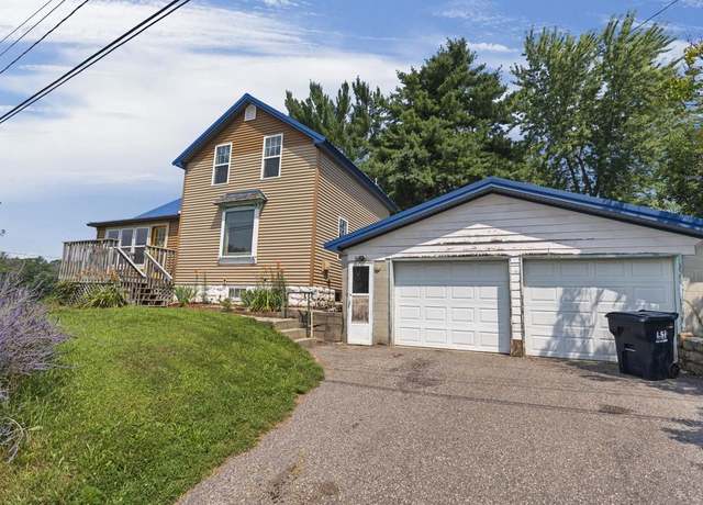 Property at 402 E Broadway, Rock Springs, WI 53961, 2 beds, 1 bath