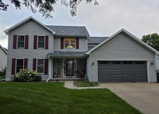Property at 118 Briar Crest St, Madison, WI 53704, 3 beds, 2.5 baths