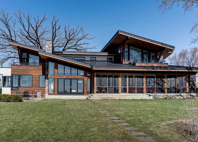 Property at 5118 Reynolds Ave, Waunakee, WI 53597, 5 beds, 4.5 baths