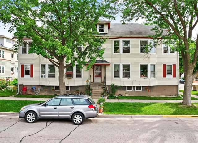 Property at 425 Rogers St, Madison, WI 53703, 8 beds, 4 baths