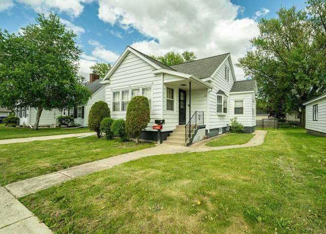 Property at 1816 Goodland Ave, Tomah, WI 54660, 4 beds, 1.5 baths