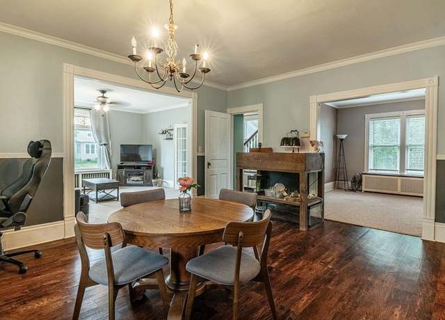 Property at 342 W James St, Columbus, WI 53925, 3 beds, 1.5 baths