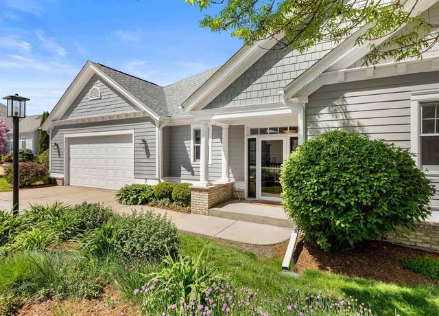 Property at 7 Settler Hill Cir, Madison, WI 53717, 3 beds, 3 baths