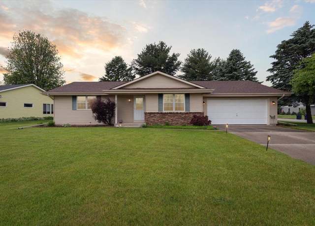 Property at 1125 Sentinel Dr, Janesville, WI 53546, 2 beds, 2 baths