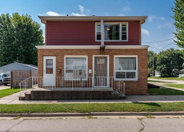 Property at 1321 W Court St, Janesville, WI 53548, 1 bed, 1.5 baths