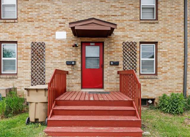Property at 432 Oak St, Madison, WI 53704, 4 beds, 4 baths