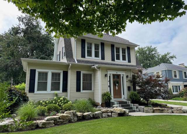 Property at 36 S Blackhawk St, Janesville, WI 53545, 4 beds, 2.5 baths