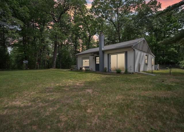 Property at 1328 Highway 13, Friendship, WI 53934, 2 beds, 1 bath