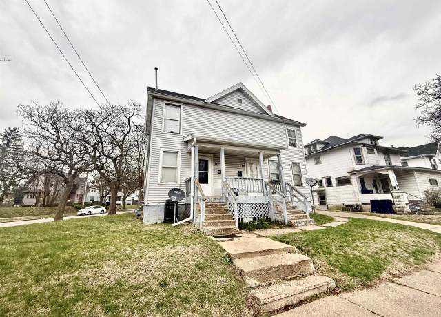 Property at 603-605 Prospect Ave, Janesville, WI 53545, 5 beds, 2.5 baths