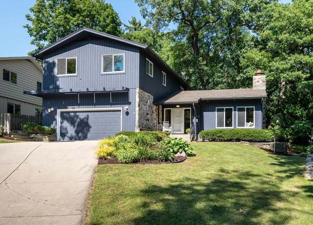 Property at 3946 Plymouth Cir, Madison, WI 53705, 4 beds, 3.5 baths