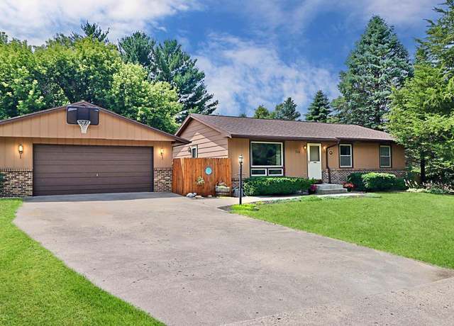 Property at 718 Crist Rd, Beloit, WI 53511, 3 beds, 1.5 baths