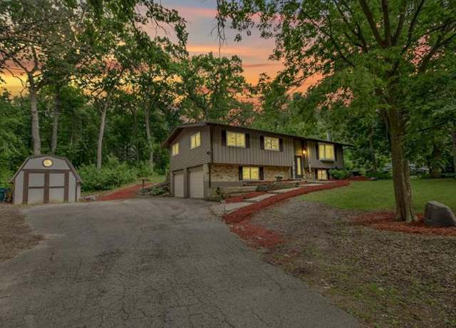 Property at 3882 Vilas Hope Rd, Cottage Grove, WI 53527, 3 beds, 3 baths