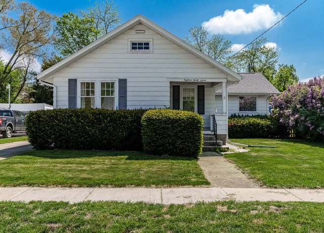 Property at 1837 Fayette Ave, Beloit, WI 53511, 2 beds, 1 bath