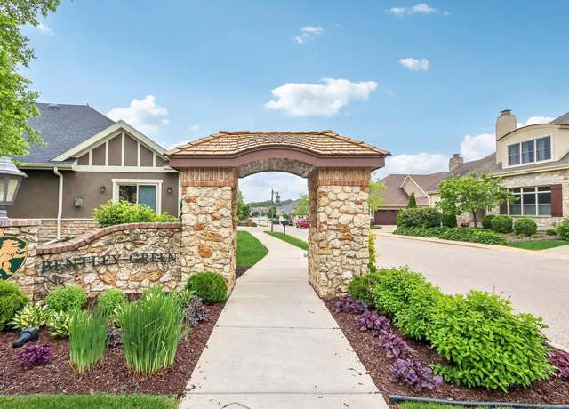Property at 9076 Paddington Pkwy, Verona, WI 53593, 3 beds, 3 baths