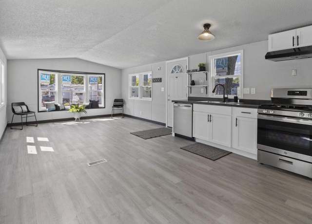 Property at 10211 W Greenfield Ave #18, West Allis, WI 53214, 2 beds, 1 bath