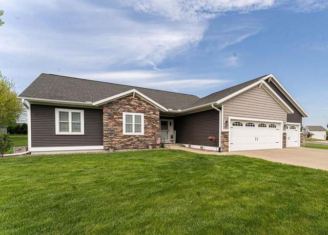 Property at 351 Alyssa St, Tomah, WI 54660, 5 beds, 3 baths