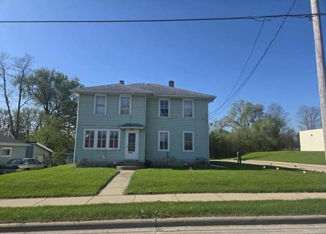 Property at 2219 W Court St, Janesville, WI 53548, 4 beds, 2 baths