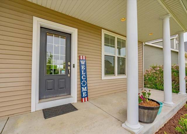 Property at 392 Steeple Point Way, Verona, WI 53593, 3 beds, 2.5 baths