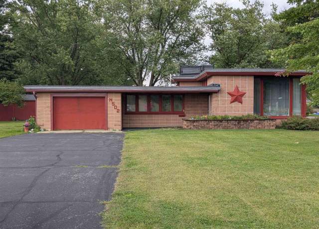 Property at N502 1st Center Ave, Brodhead, WI 53520, 2 beds, 1.5 baths