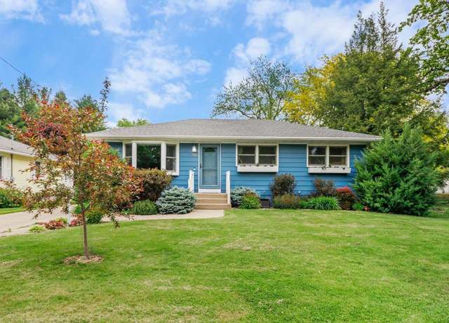 Property at 907 W Dean Ave, Monona, WI 53716, 3 beds, 1.5 baths