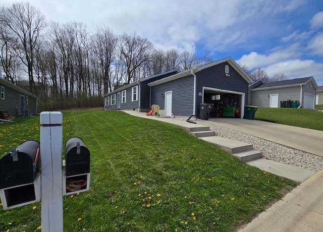 Property at N114W21077 Briarwood Ln, Germantown, WI 53022, 3 beds, 2 baths