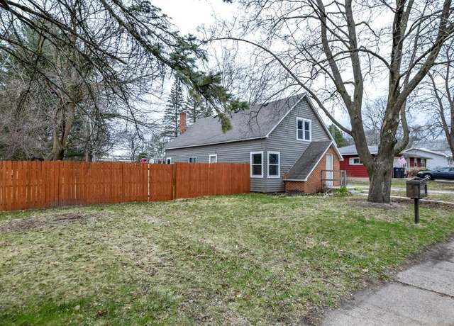 Property at 215 E Park St, Montello, WI 53949, 3 beds, 2 baths