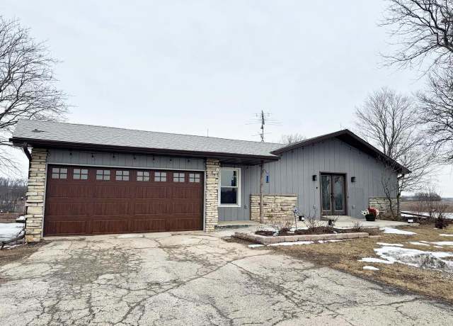Property at W11796 County Road F, Randolph, WI 53956, 2 beds, 2.5 baths