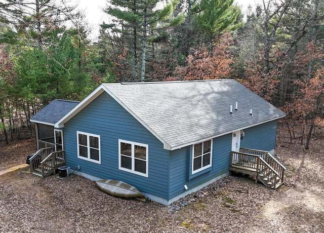 Property at 656 17th Dr, Nekoosa, WI 54457, 3 beds, 2 baths
