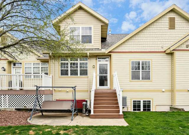 Property at 1226 School St, Sun Prairie, WI 53590, 3 beds, 3.5 baths