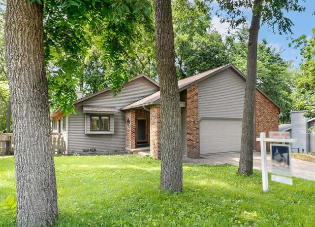 Property at 168 Hickory Ct, Oregon, WI 53575, 3 beds, 2 baths