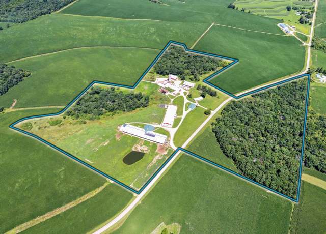 Property at 8707 & 8713 Riverside Rd, Darlington, WI 53530, 3 beds, 1.5 baths