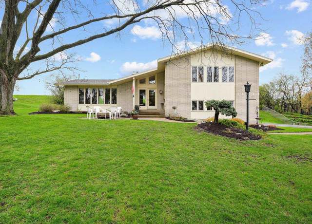 Property at 4904 Kirkwood Dr, Waunakee, WI 53597, 3 beds, 2.5 baths