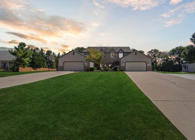 Property at 4332 S Rose Ct #2, New Berlin, WI 53151, 3 beds, 2.5 baths