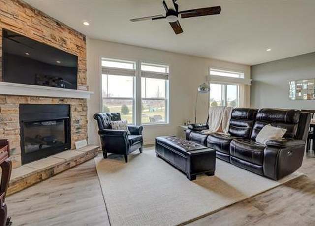 Property at 6605 Warner Farm Dr, Deforest, WI 53532, 4 beds, 2 baths