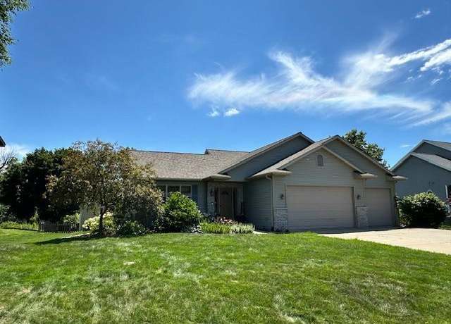 Property at W10675 Wildenberg Dr, Lodi, WI 53555, 4 beds, 3 baths