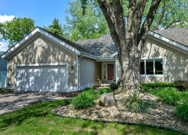 Property at 5 Quail Ridge Dr, Madison, WI 53717, 3 beds, 2.5 baths