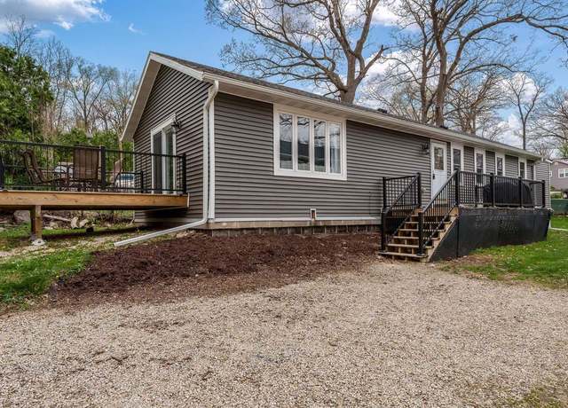 Property at 1729 E Road 5, Milton, WI 53534, 2 beds, 1.5 baths