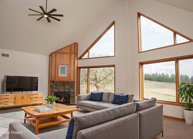 Property at W5416 Highland Dr, New Glarus, WI 53574, 5 beds, 3 baths