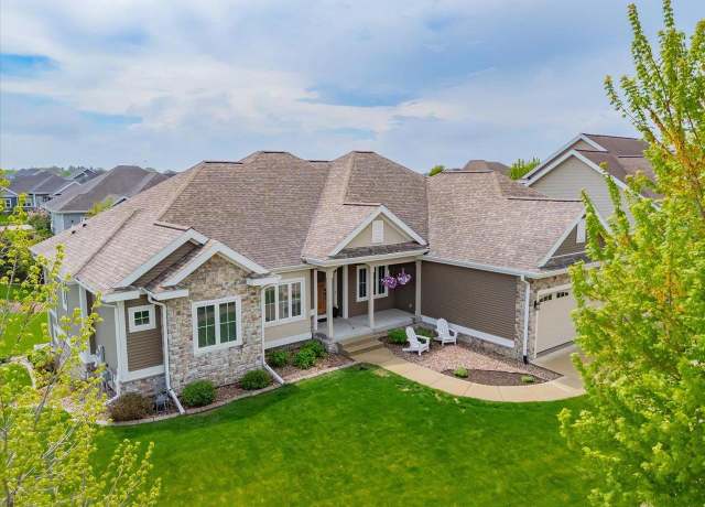 Property at 1002 Millies Way, Waunakee, WI 53597, 5 beds, 3.5 baths