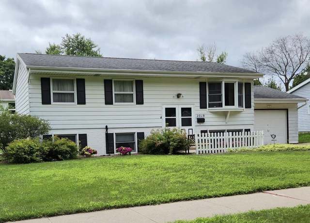 Property at 2018 Prairie Rd, Madison, WI 53711, 4 beds, 2 baths