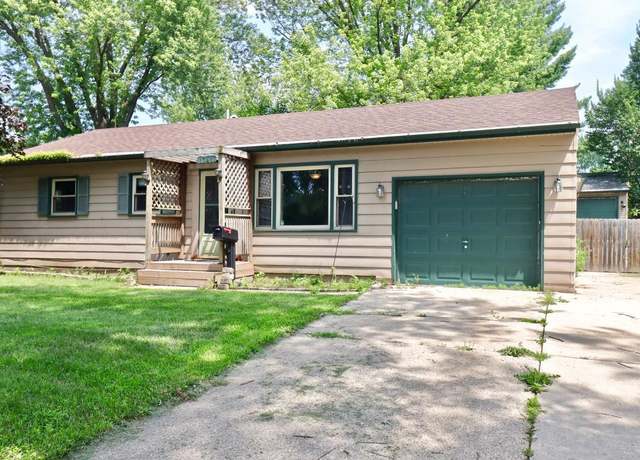 Property at 1741 Sun Valley Dr, Beloit, WI 53511, 3 beds, 1 bath