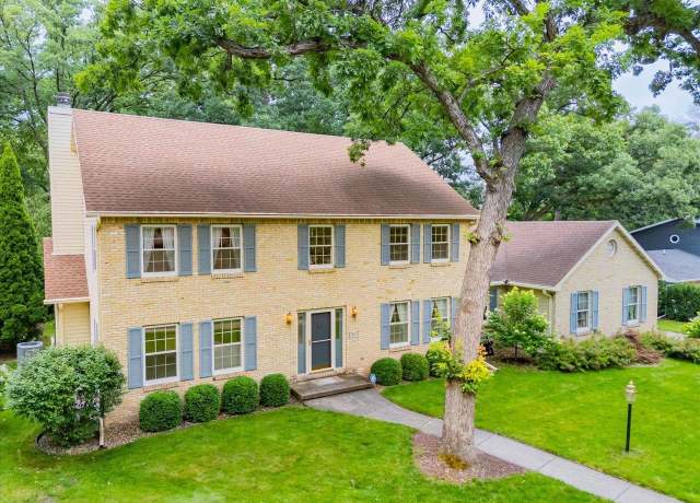 Property at 3002 Irvington Way, Madison, WI 53713, 4 beds, 2.5 baths