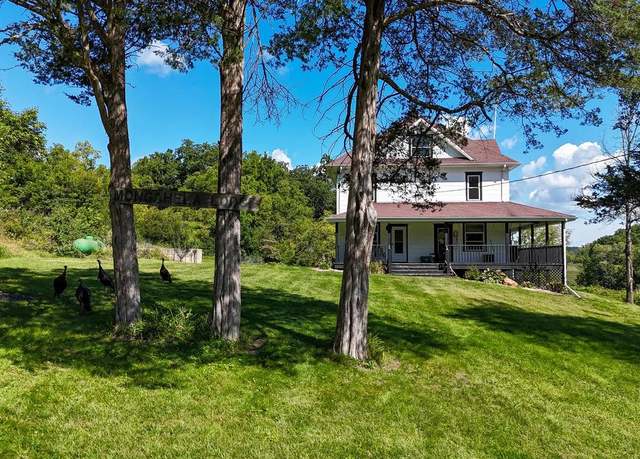 Property at 4782 Mounds Park Rd, Blue Mounds, WI 53517, 5 beds, 1.5 baths