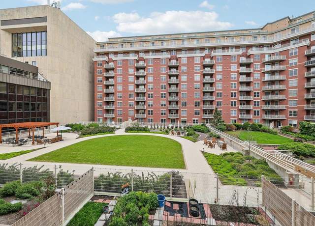 Property at 333 W Mifflin St #8100, Madison, WI 53703, 2 beds, 1 bath