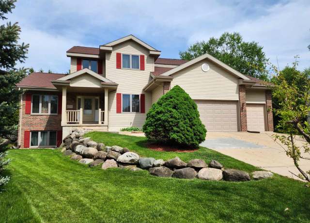 Property at 4205 Monarch Ct, Middleton, WI 53562, 5 beds, 3.5 baths